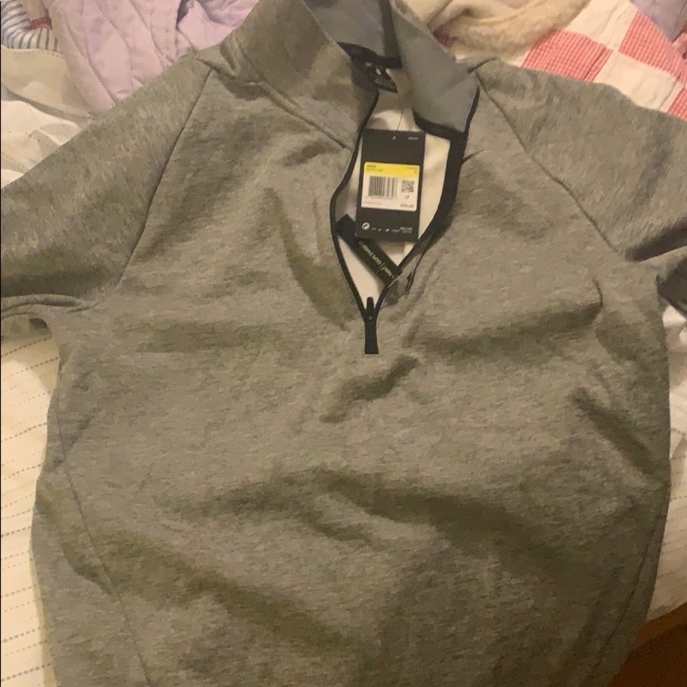 Nike 1/4 zip jacket.  Size S. NWT